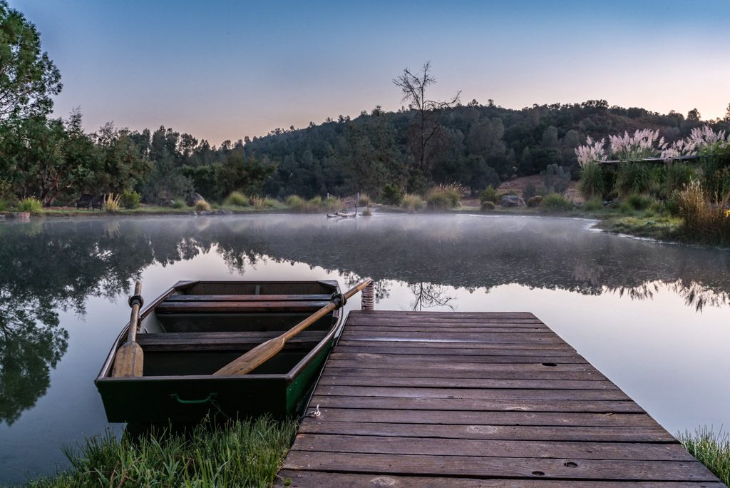 2019_EdenValeInn_PondView-02_web